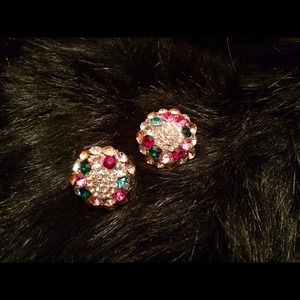 Crystal studs