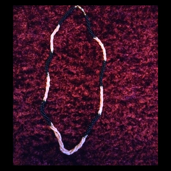 Beaded necklace