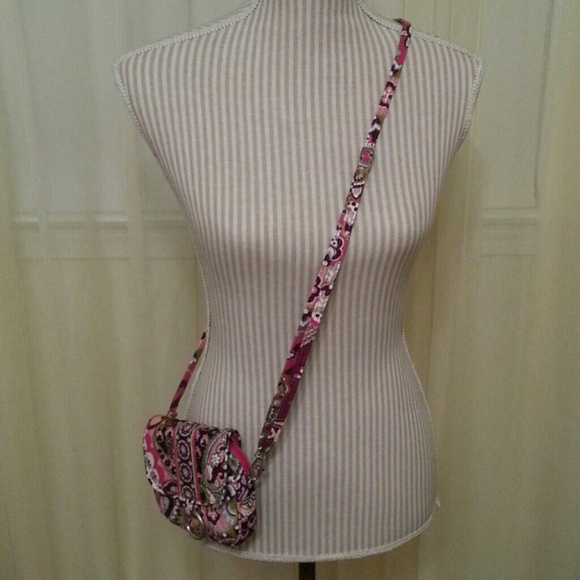 XSOLD LOCALLYSmall Vera Bradley Convertible Wallet