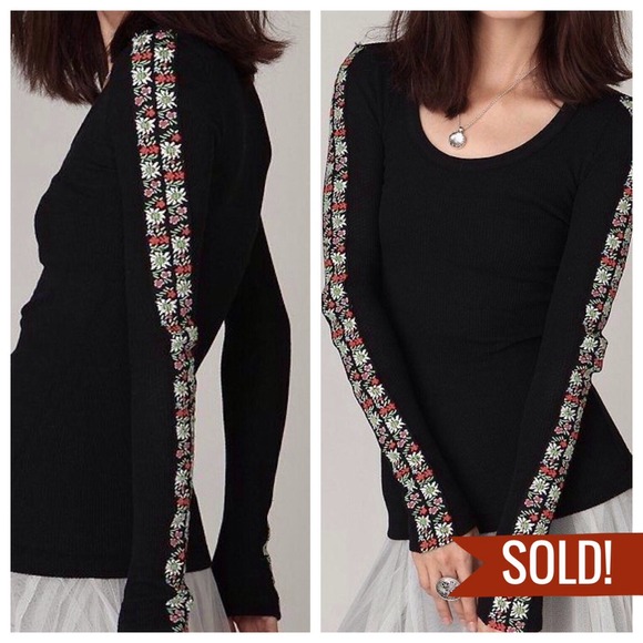 💕SOLD💕 FP Heart On Your Sleeve Thermal