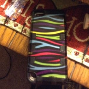 iPod 5 zebra case