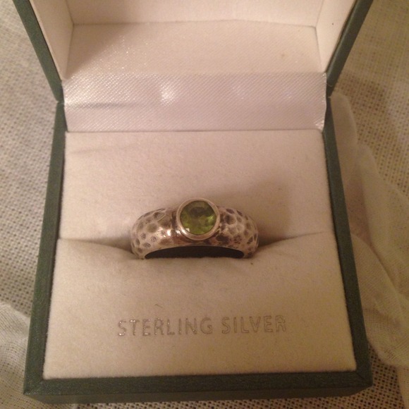 Silpada hammered peridot ring.