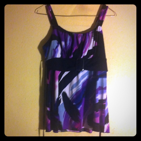ON HOLD Sleeveless Designed Top