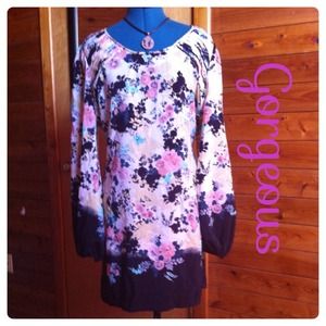 Gorges Asian style silky dress!
