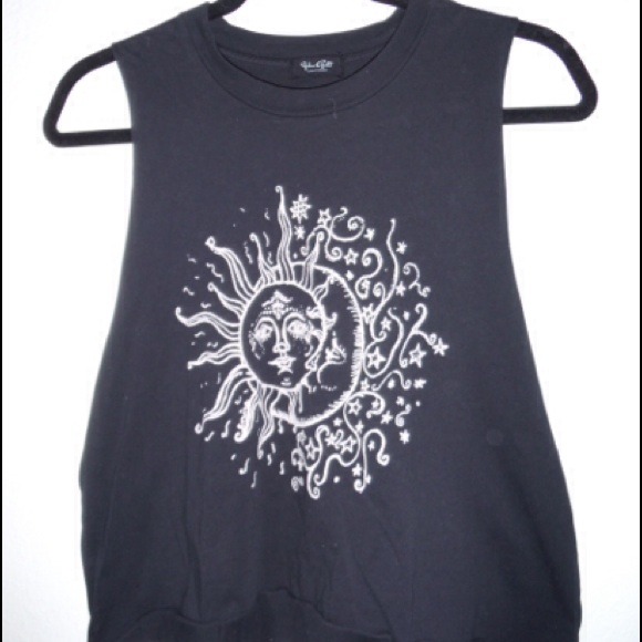 Brandy Melville Tops - Brandy Melville tank