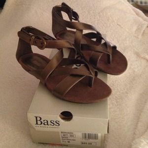 Bass Sandals