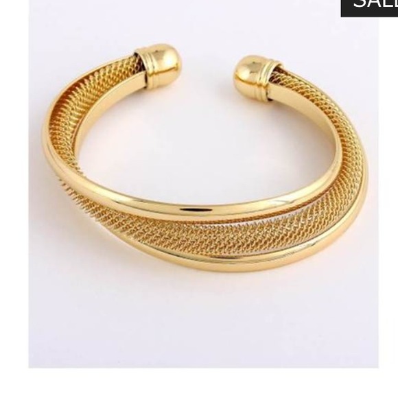 Gold plated bracelet