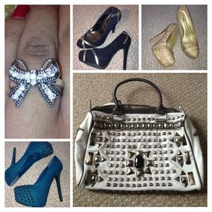 🔴Traded🔴 to @ kmariec