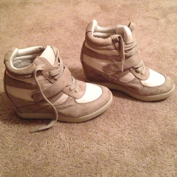 Tan Sneakers