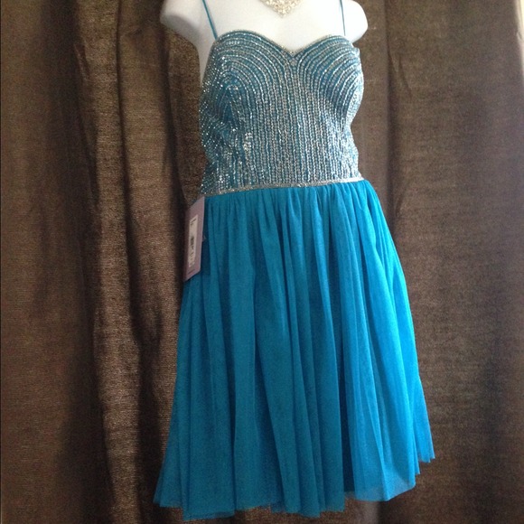 JS Collection size 10 prom dress
