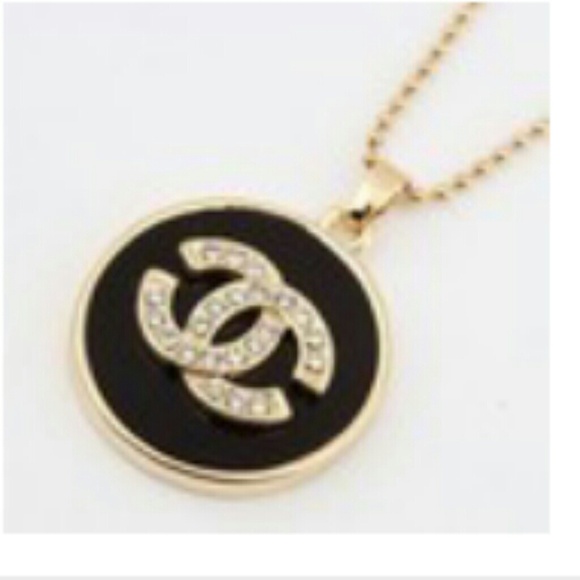 SOLD! BUNDLE Last One! Double "C" necklace
