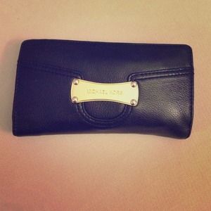 Michael Kors black wallet