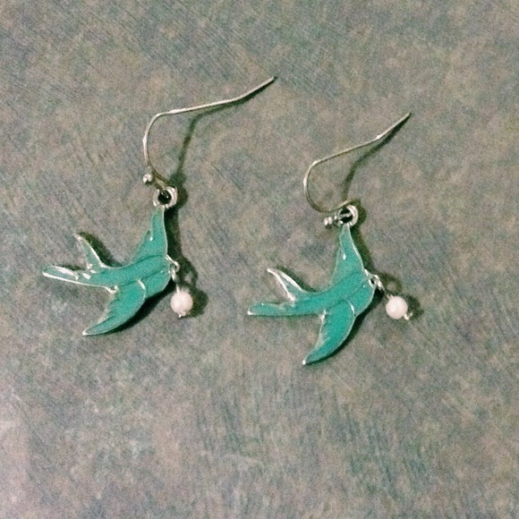 Turquoise bird earrings💕 - Picture 2 of 4