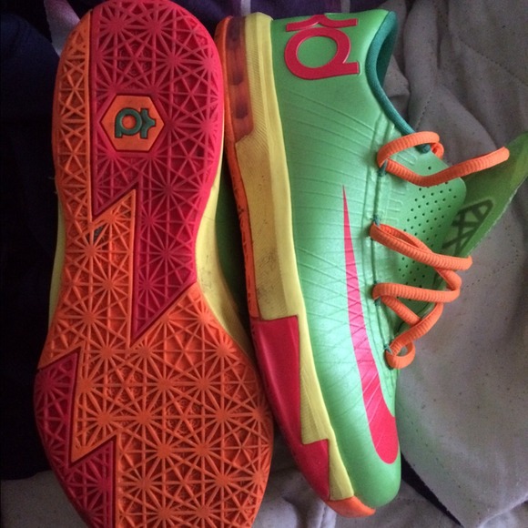 KD VI Reduced!!!!! $75 condition 7/10!Gotta go now - Picture 3 of 4