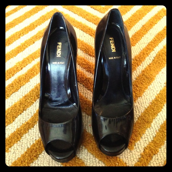 Fendi black patent leather peep toe 5 inch heel