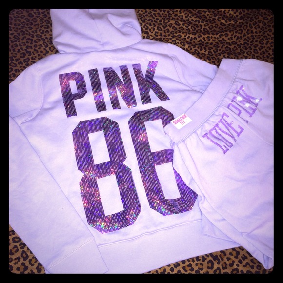 SOLD💋 Bundle for TAY💜