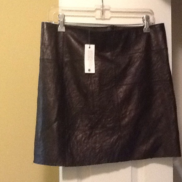 Leather mini skirt!