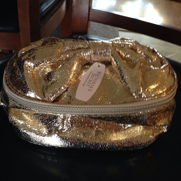 SOLD Victoria's Secret make up cosmetic bag NEW