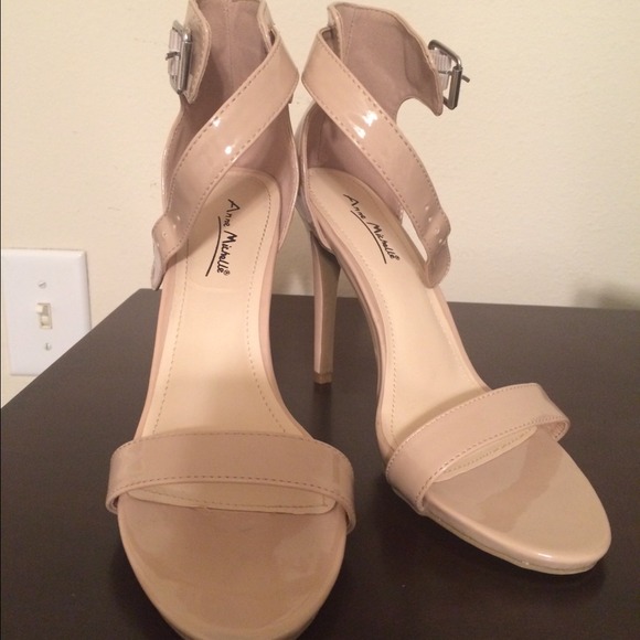 Faux Patent Ankle Strap Heels (Nude)