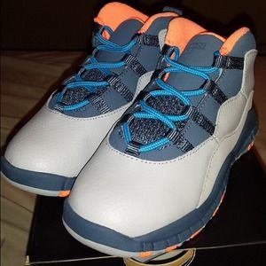 Retro 10 BOB CATS AND WOLF GREY 10's