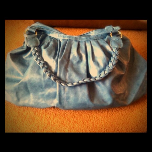 20 x 15 x 5 Sasha blue Handbag, New.