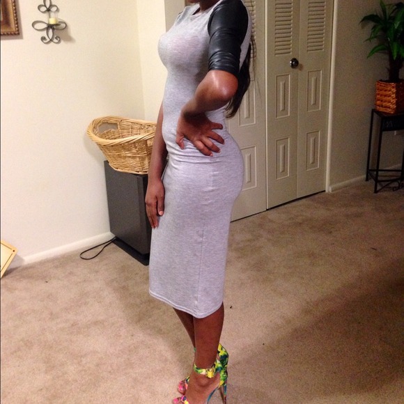 💥💥💥💥SOLD💥💥💥Stretchy bodycon dress