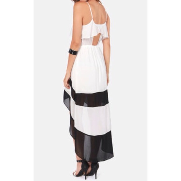 High low dress - Picture 3 of 3