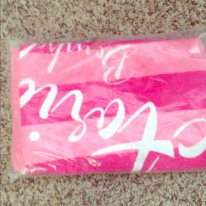 Victoria Secrets Bombshell beach towel