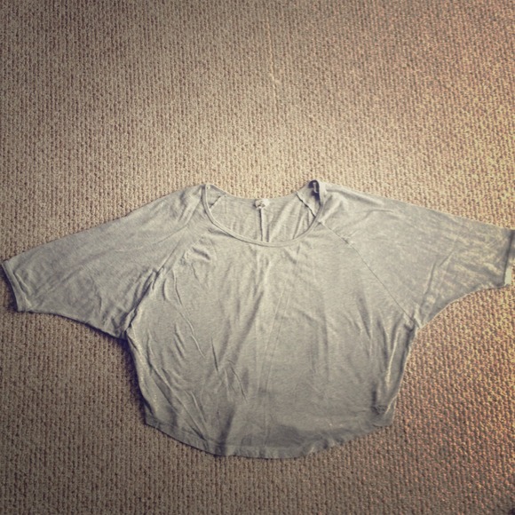 VS PINK. dolman tee.