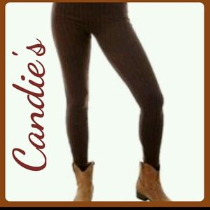 ON Hold! Bundle for @skyesma