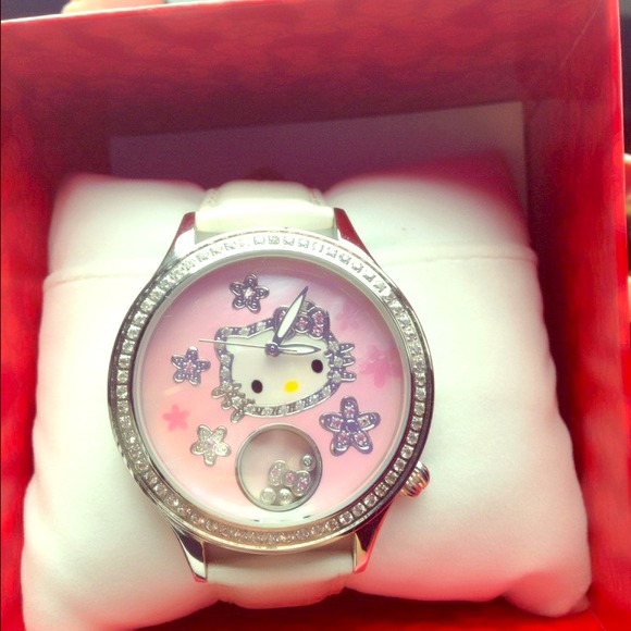 💕Hello Kitty Mother Of Pearl Watch💕
