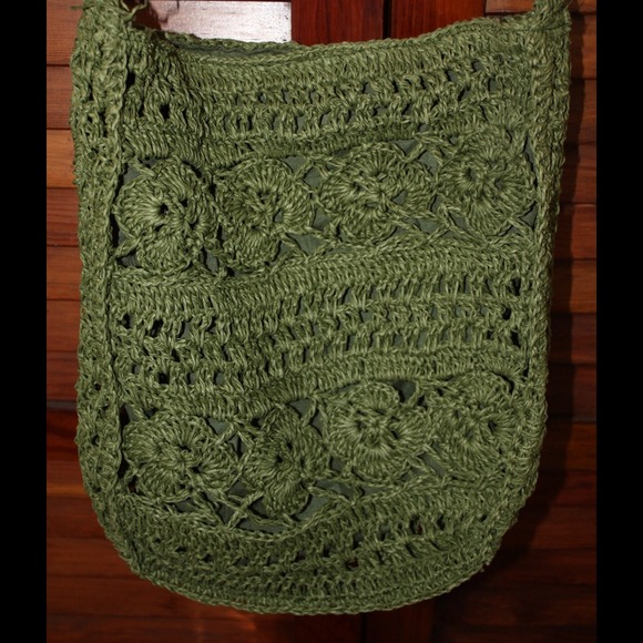 Green Mossimo purse - Picture 2 of 4