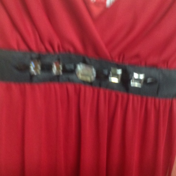 Prom dress - Picture 2 of 2
