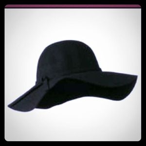 NWT Nordstrum black floppy hat