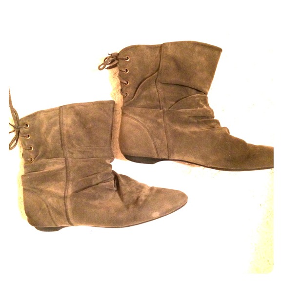 ❌SOLD on Vinted❌ Brown suede ankle boots