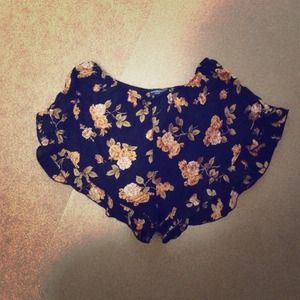 Brandy Melville floral vodi shorts-ON HOLD