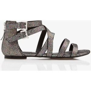 FOREVER 21
Silver Holographic Stingray Sandals