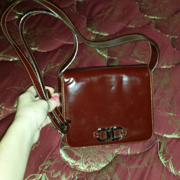 Ferragamo shoulder bag