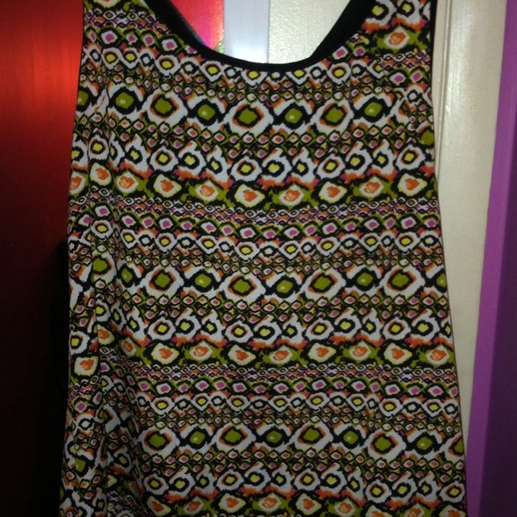 Tank - Picture 1 of 2