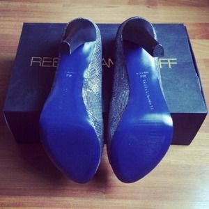 Rebecca Minkoff Shoes - HPπ Rebecca Minkoff Ben pumps. Rebecca Minkoff Shoes - HPπ Rebecca Minkoff Ben pumps.