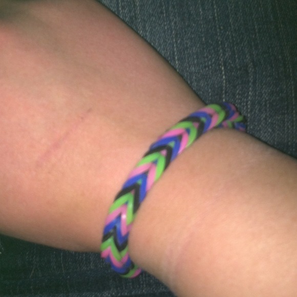 Hand-made braclets. - Picture 3 of 4
