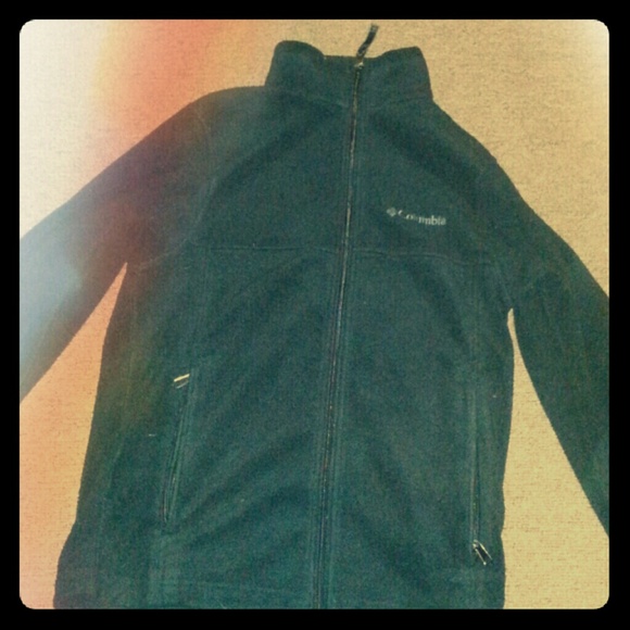 Black columbia fleece