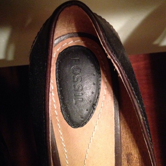 I don't wear peep toes! - Picture 2 of 4