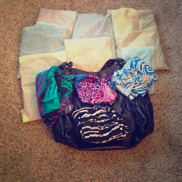 BUNDLE FOR MADDIE!!!(: