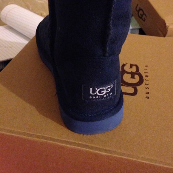 SOLD - Picture 3 of 4