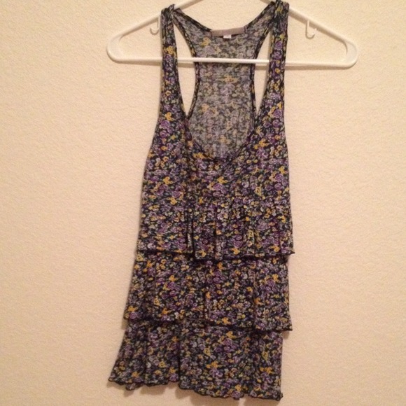 Floral ruffle tank top