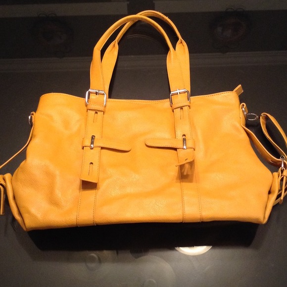 SOLD!!Mustard color bag for work or play!