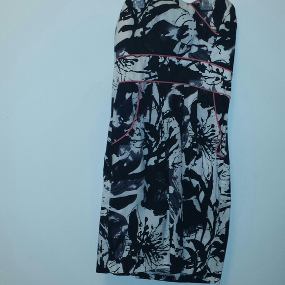 Black pink and white summer dress