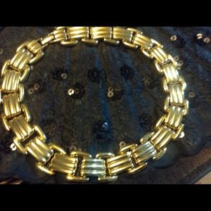 Chunky Collar Latch Link Necklace