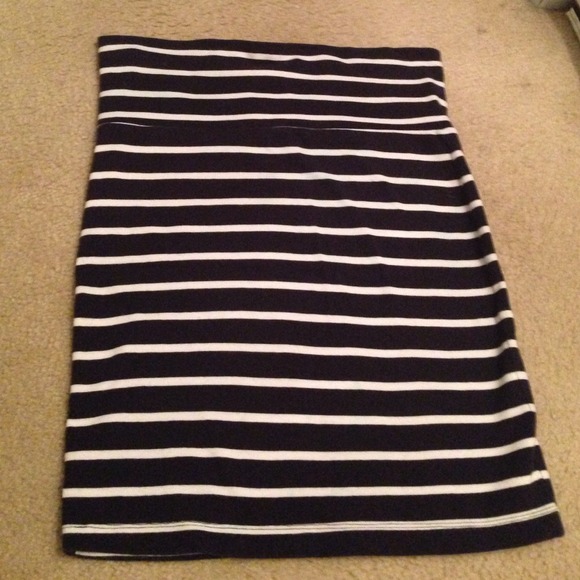 Navy and white skirt